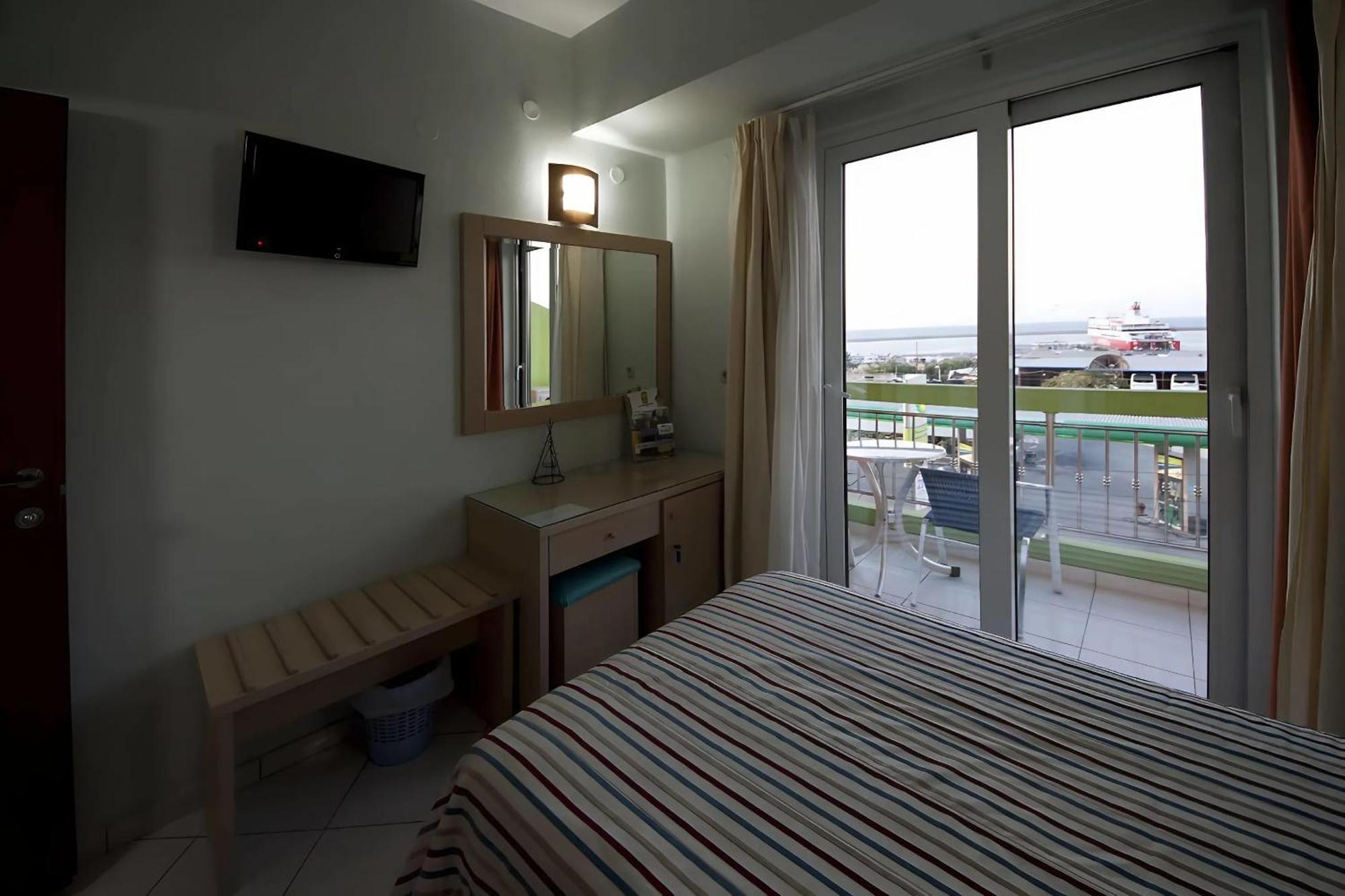 City Life Hotel Iraklio Exterior foto
