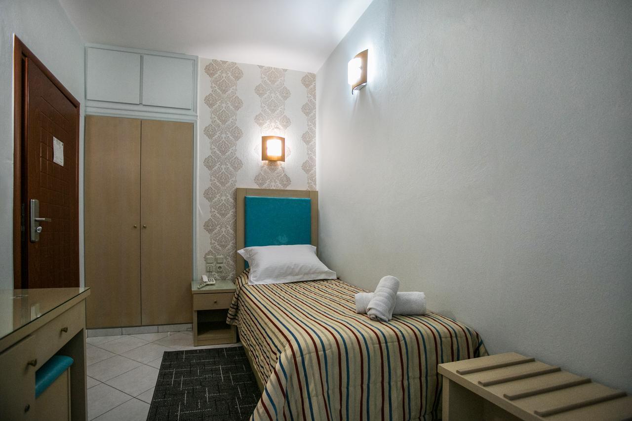 City Life Hotel Iraklio Exterior foto